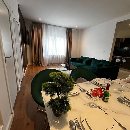 105 Quadratmeter Apartment, Parkplatz, Kinderfreundlich, 6 Personen, Wifi, Vollausgestattete Kueche, 크림미트샤우 외부 사진