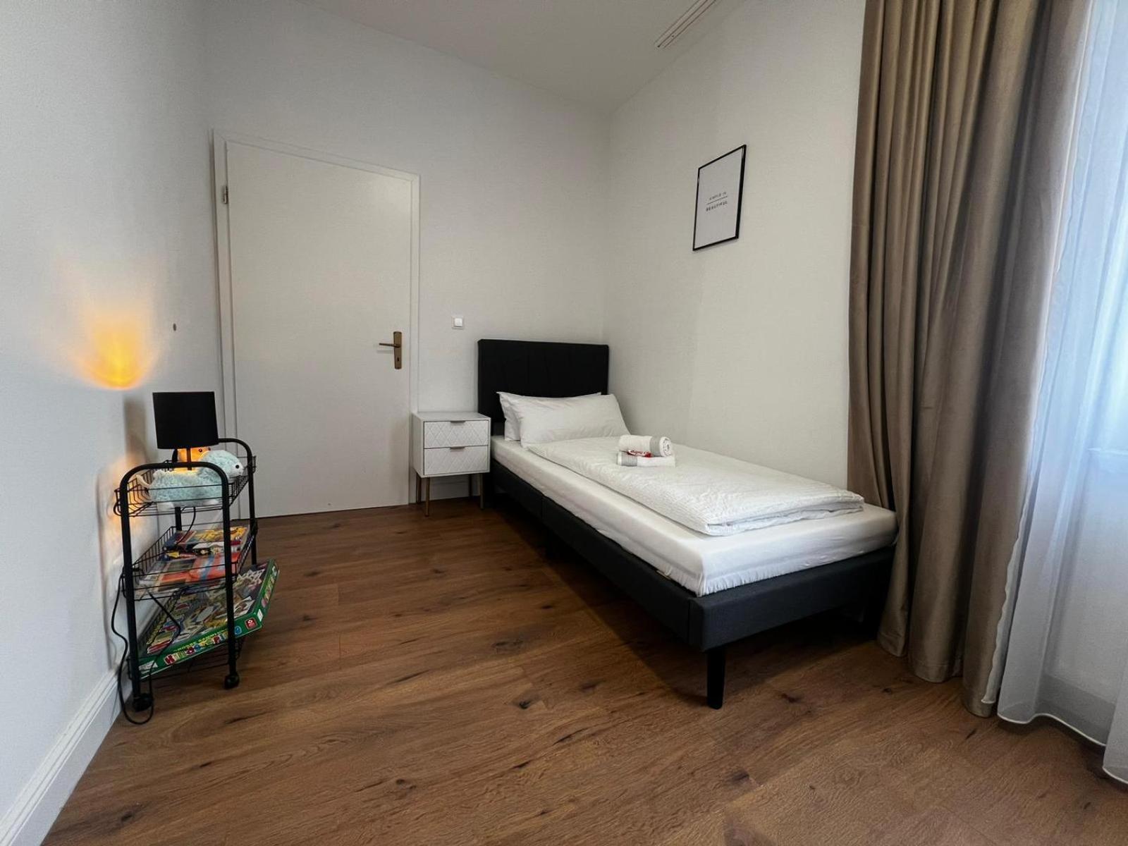 105 Quadratmeter Apartment, Parkplatz, Kinderfreundlich, 6 Personen, Wifi, Vollausgestattete Kueche, 크림미트샤우 외부 사진